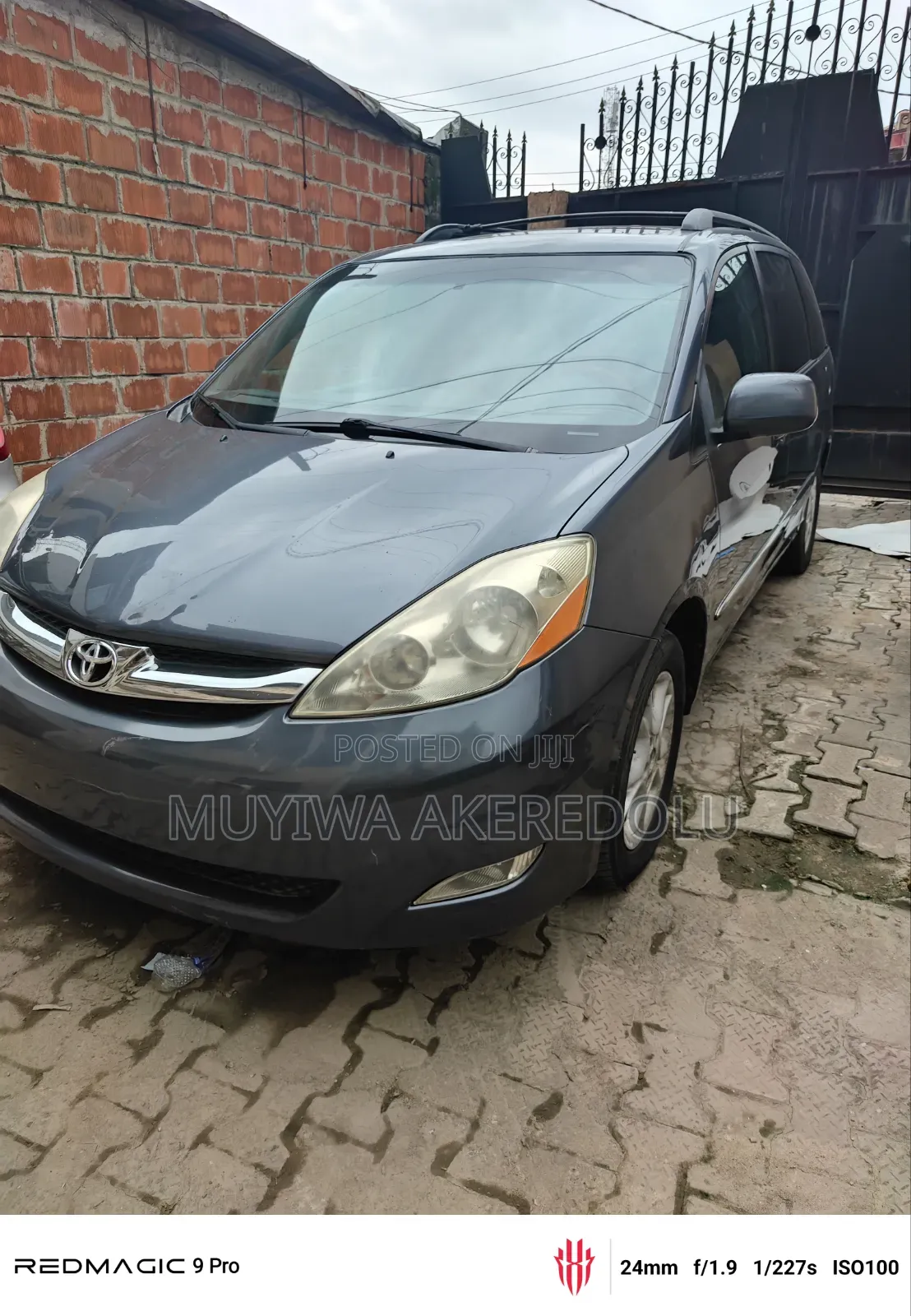 Toyota Sienna 2006 Blue