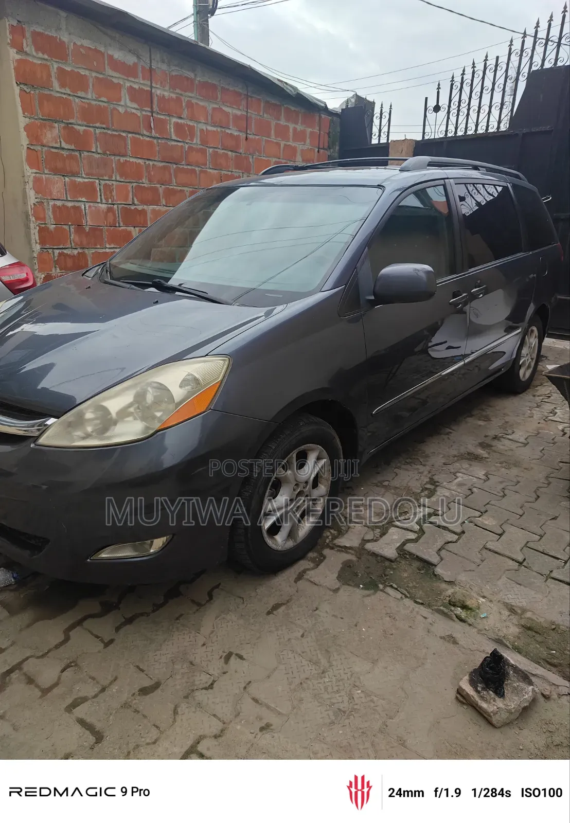Toyota Sienna 2006 Blue