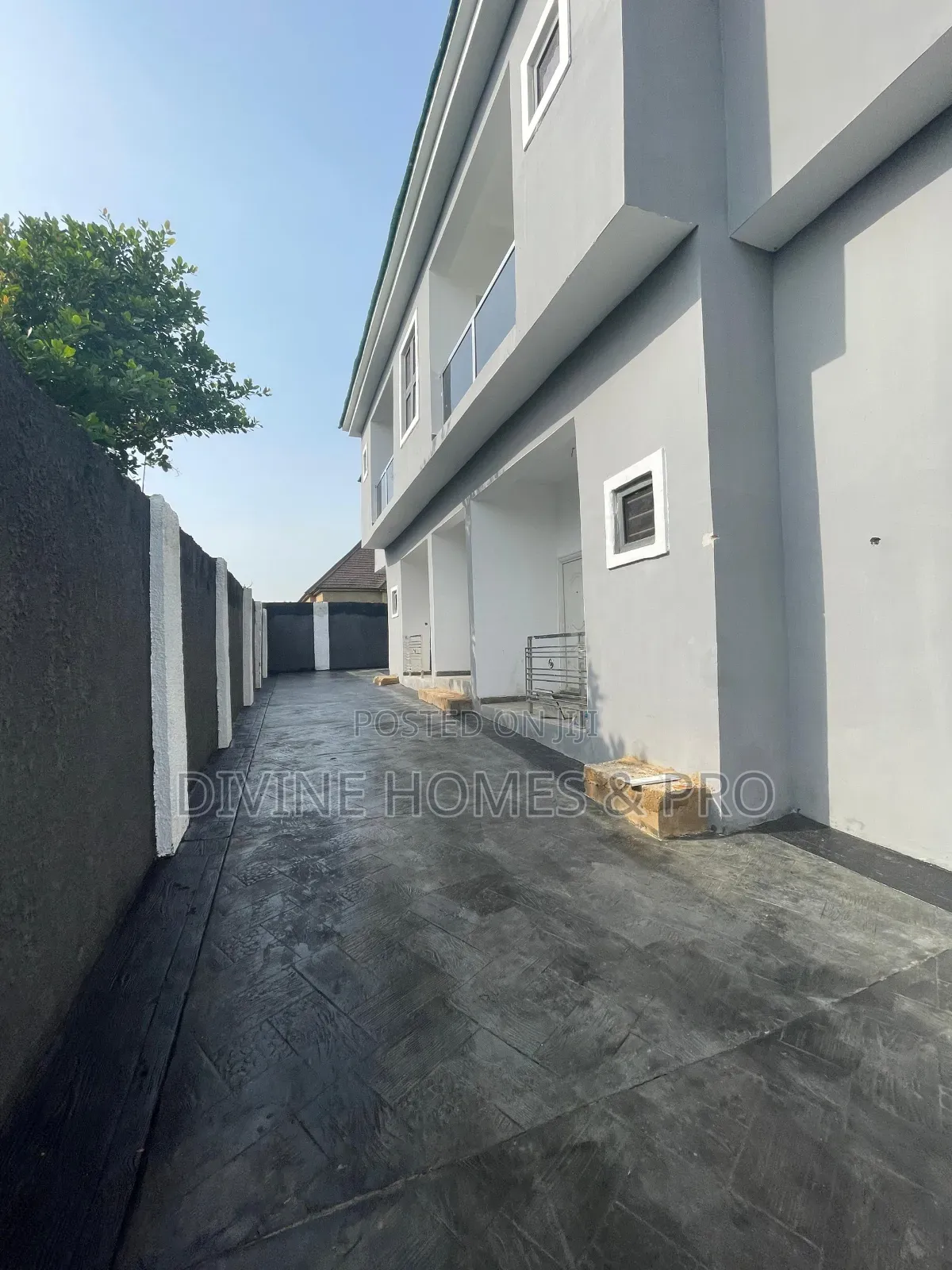 2bdrm Block of Flats in Kubwa for sale