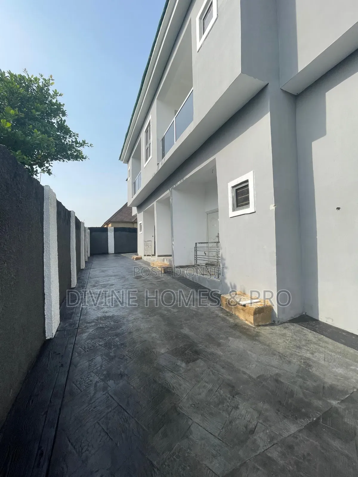 2bdrm Block of Flats in Kubwa for sale