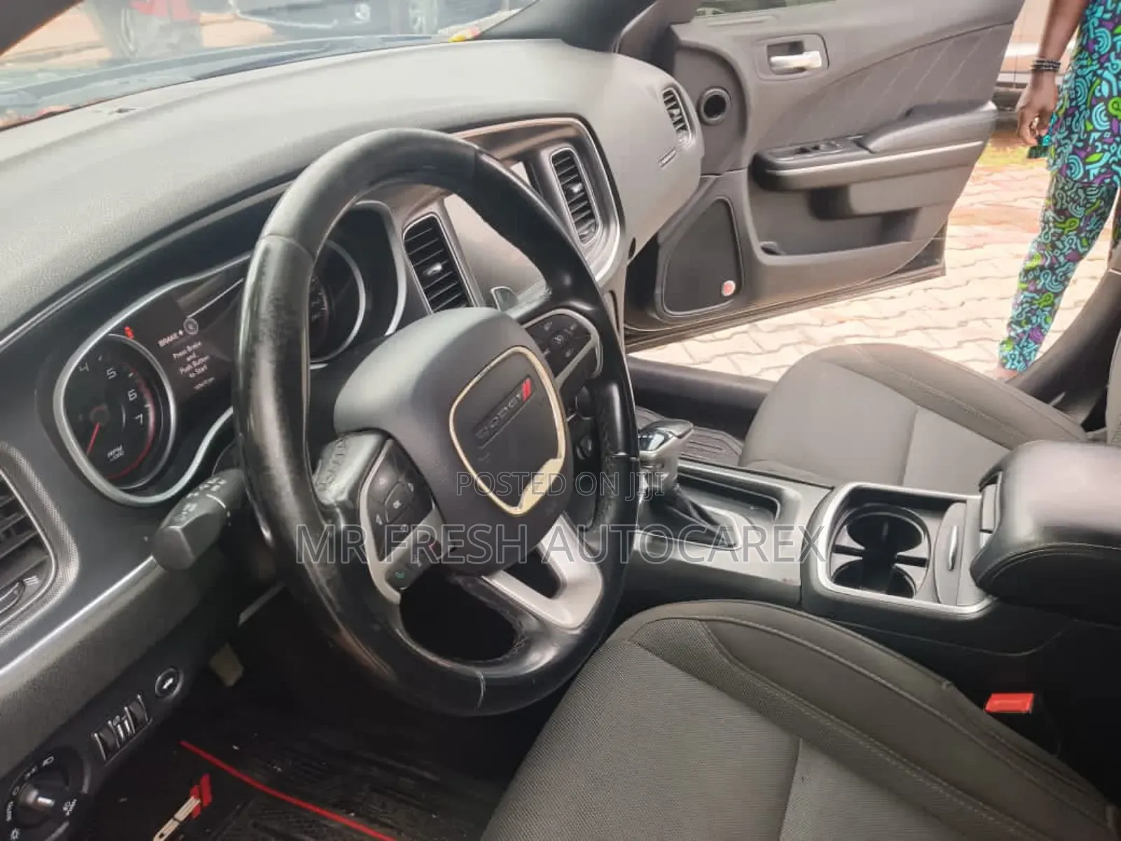 Dodge Challenger SXT RWD 2017 Black