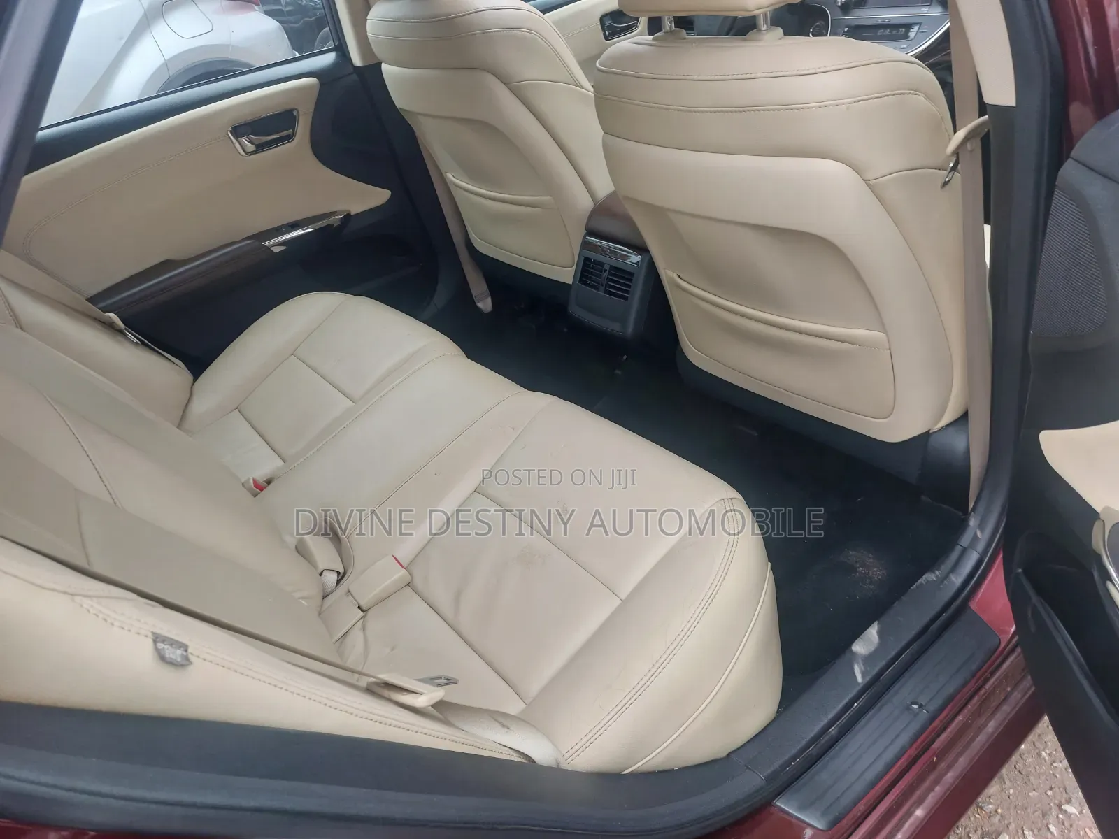 Toyota Avalon XLE 4dr Sedan (3.5L 6cyl 6A) 2015 Red