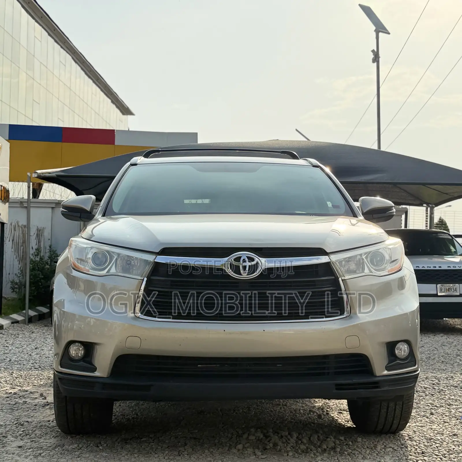 Toyota Highlander 2015 Gold
