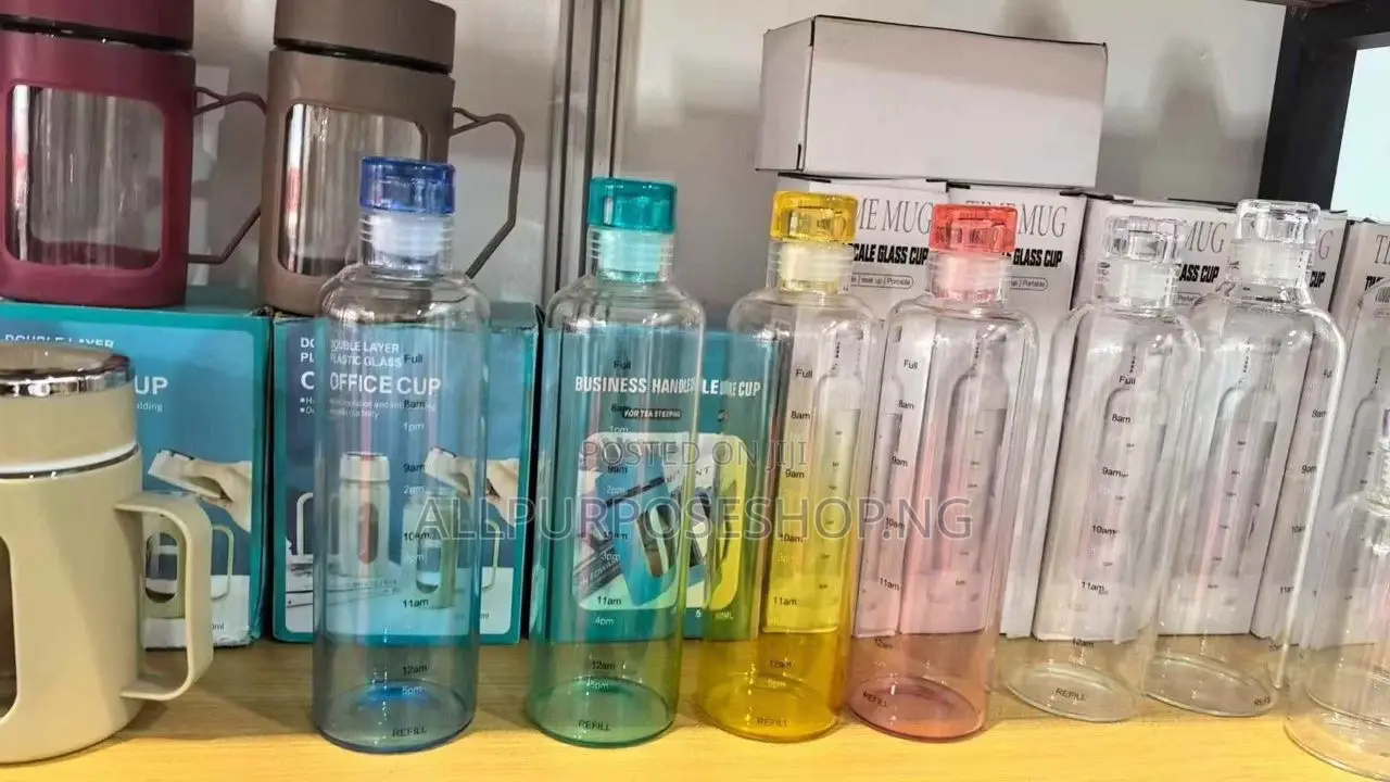 Clear Glass Bottle 700ml