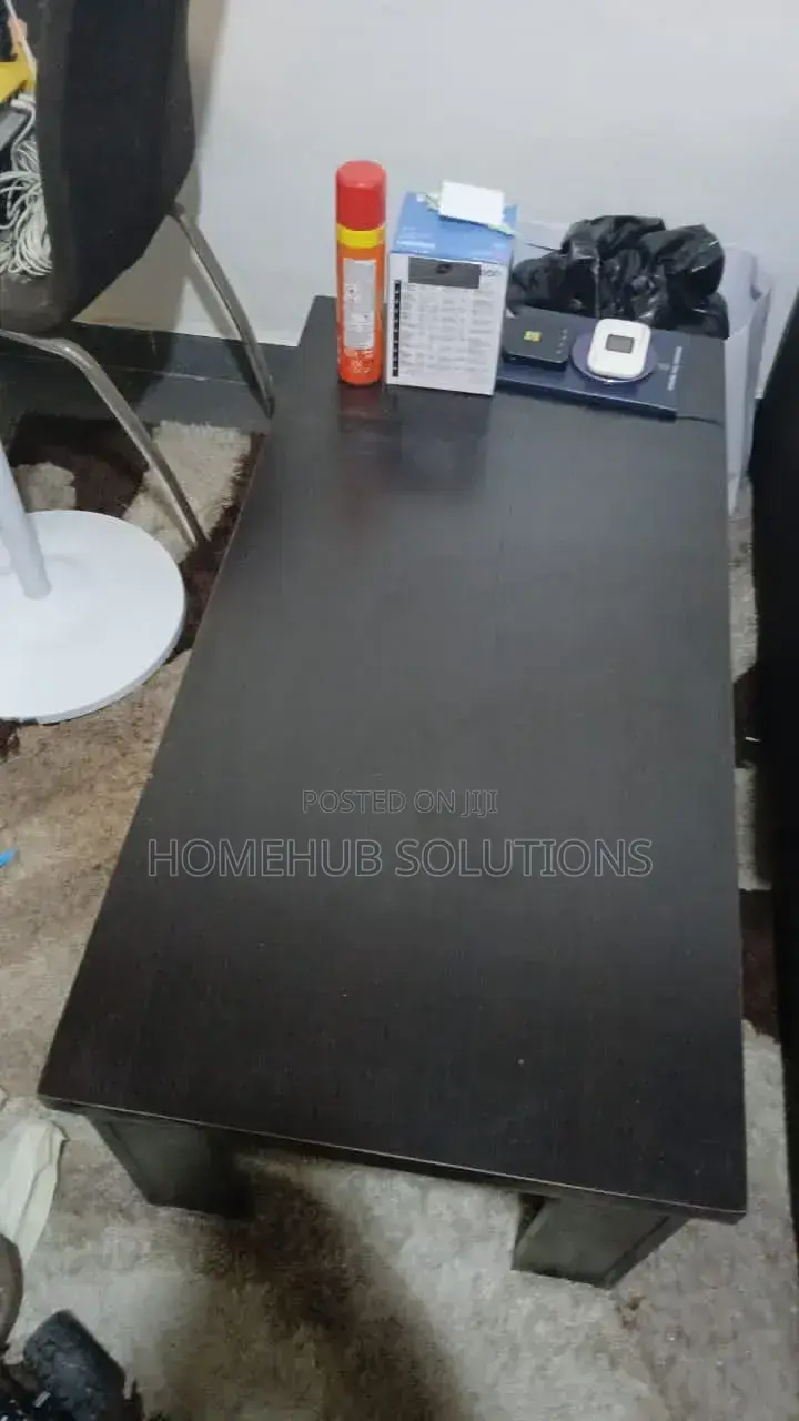 5 Seaters Sofa With Center Table and Two Side Tables