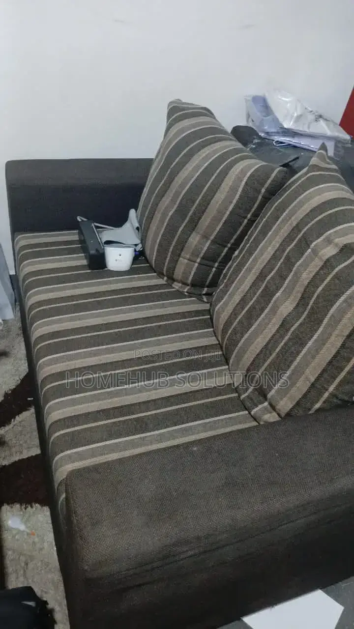 5 Seaters Sofa With Center Table and Two Side Tables