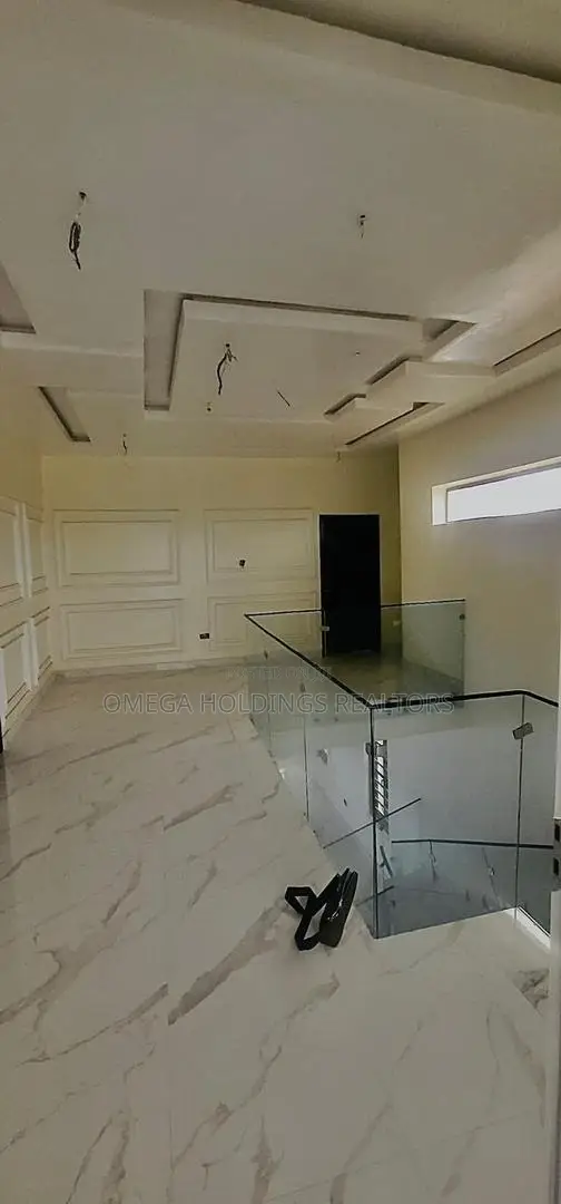 5bdrm Duplex in Ajila, Akala Express for sale