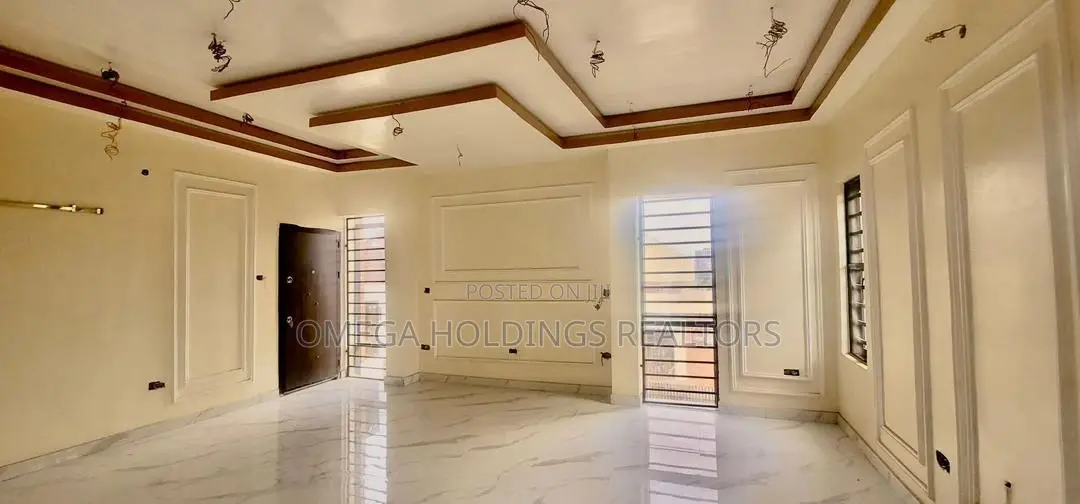 5bdrm Duplex in Ajila, Akala Express for sale