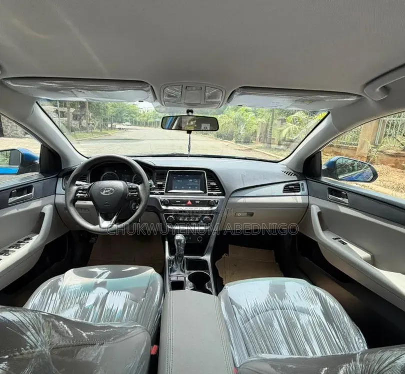 Hyundai Sonata SE 2019 Blue