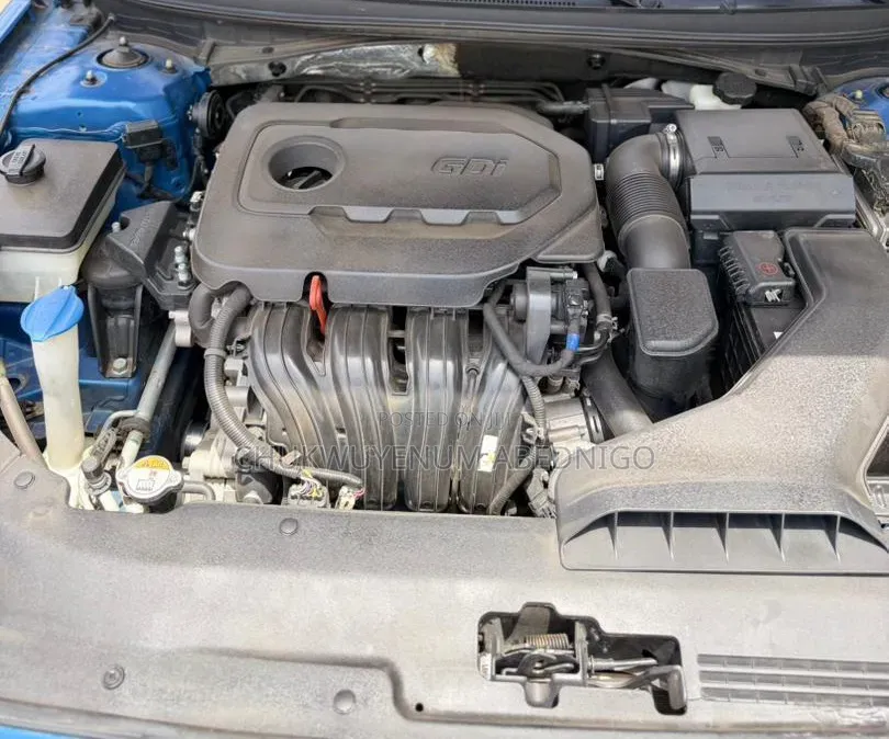 Hyundai Sonata SE 2019 Blue