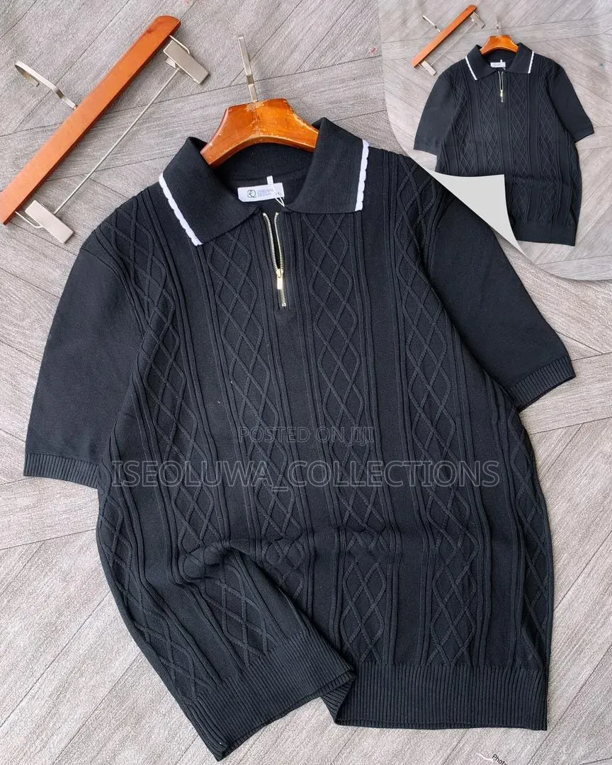 High-Quality Men’S Black White Striped Zip-Neck Knit Polo Shirt