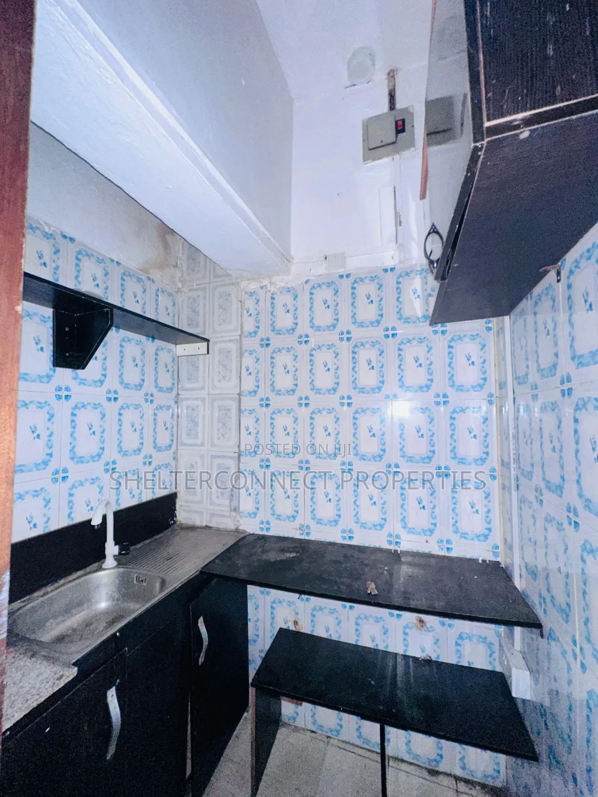 1bdrm Apartment in Lekki Phase 1 for rent