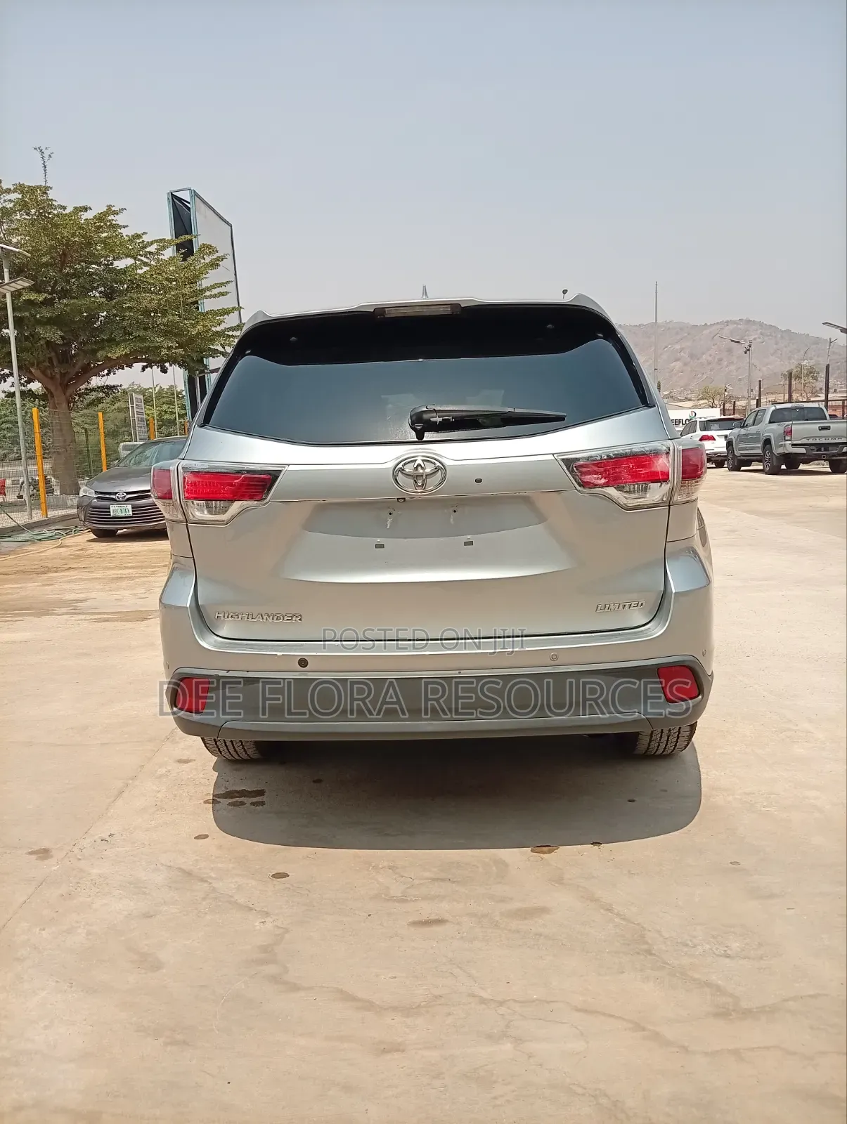 Toyota Highlander Limited V6 4x4 (3.5L 6cyl 6A) 2016 Gray