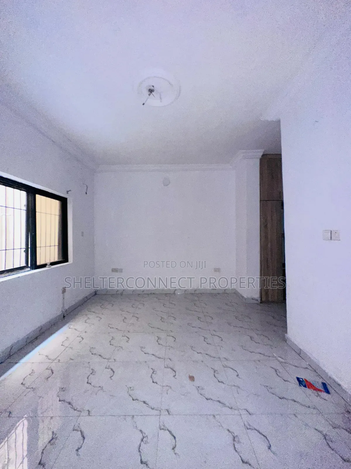 1bdrm Apartment in Lekki Phase 1 for rent
