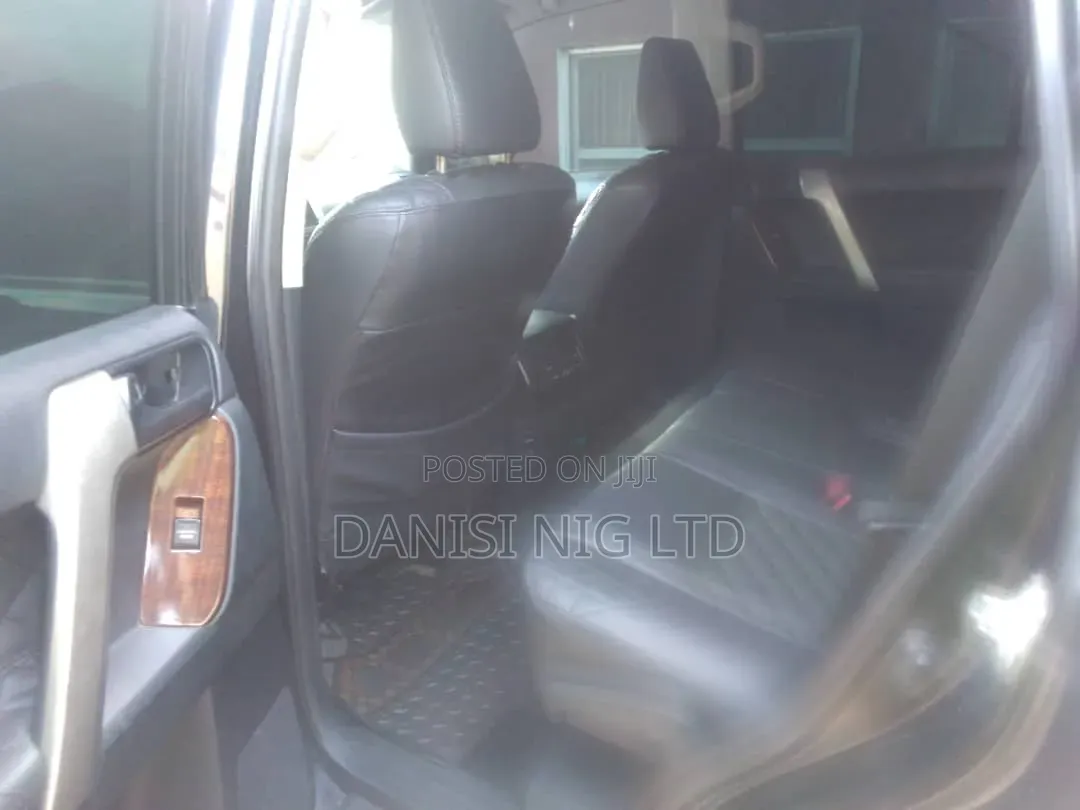 Toyota Land Cruiser Prado 4.0 Petrol TX-L 2015 Black