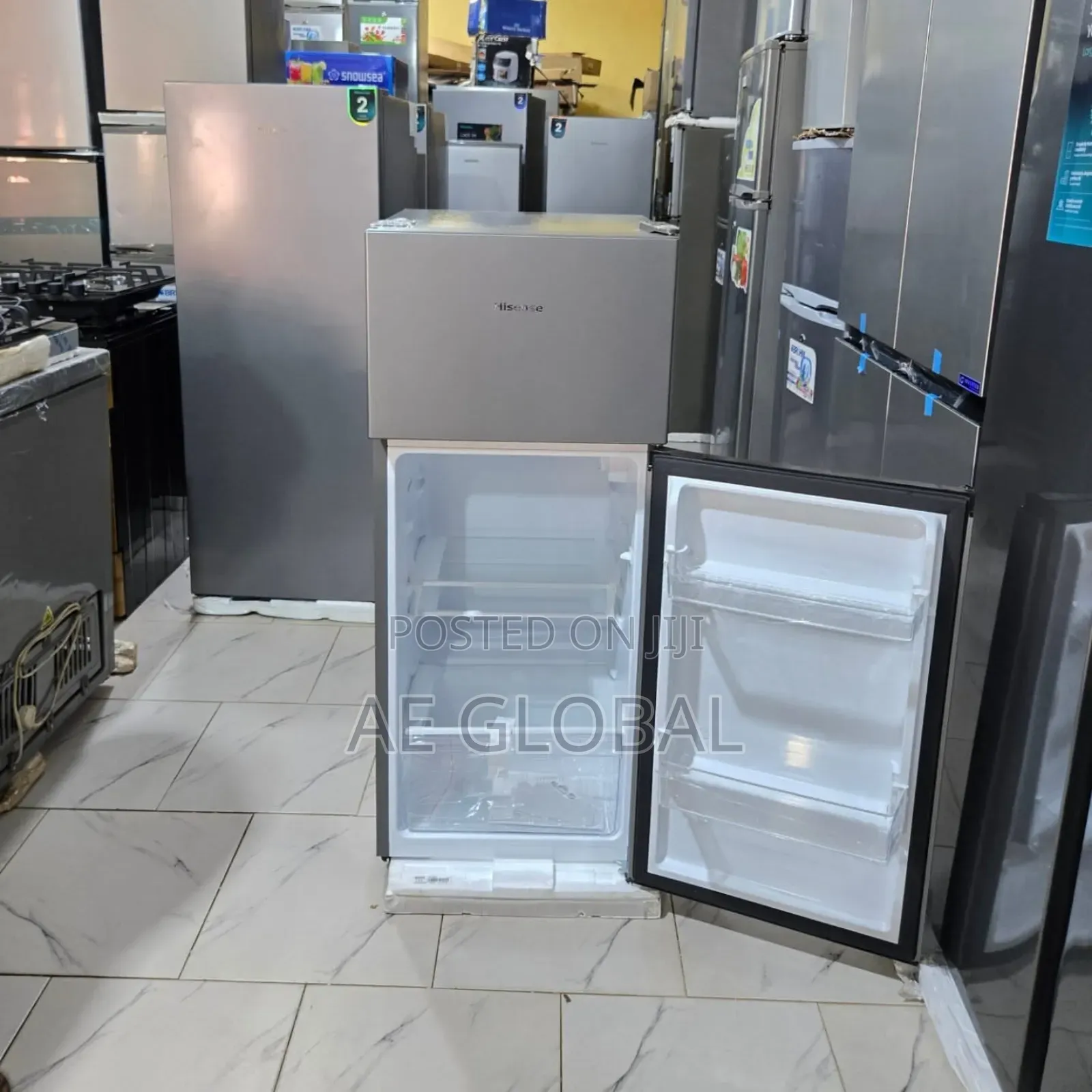 Hisense Double Door Refrigerator Model: Ref172dr Gross Volume: 124l