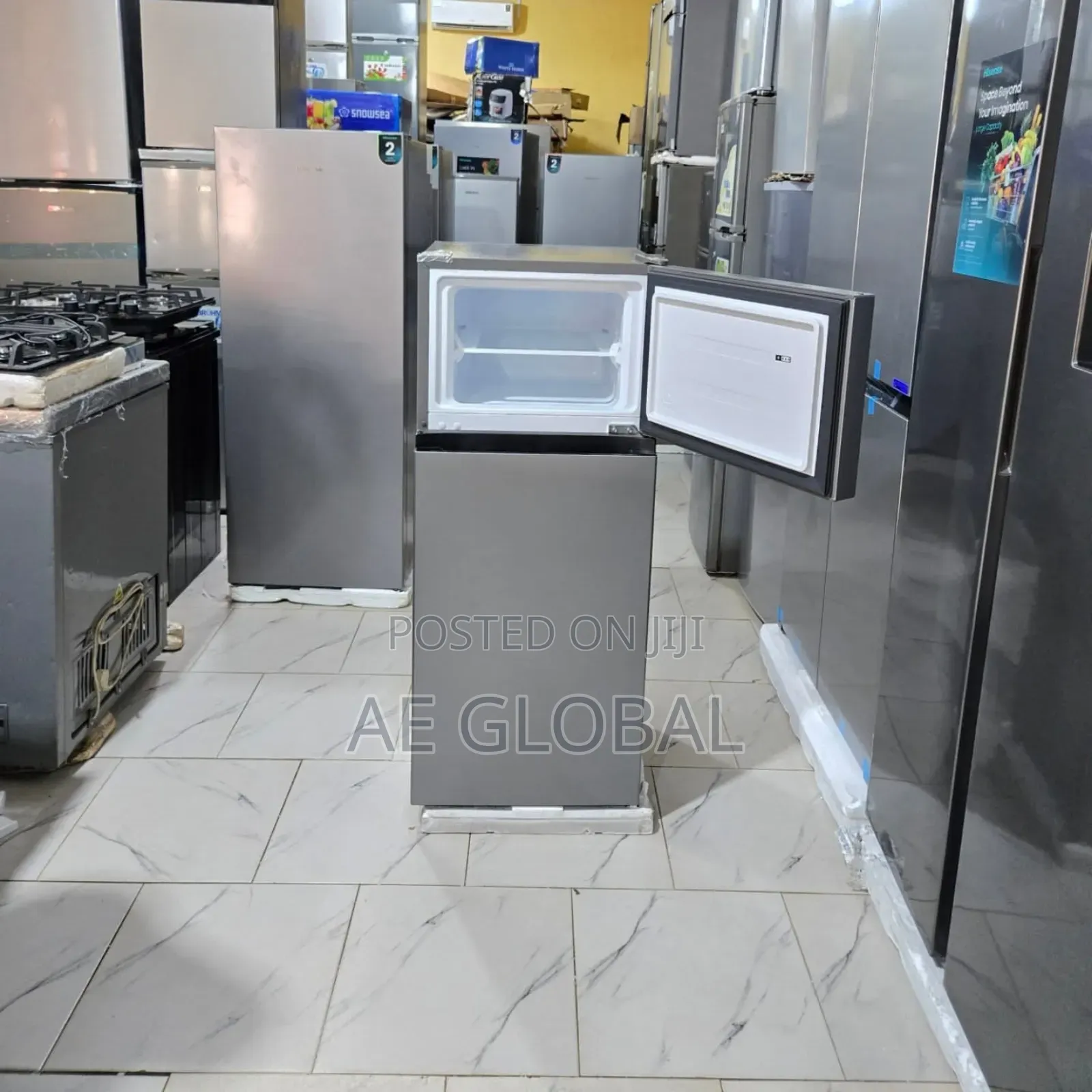 Hisense Double Door Refrigerator Model: Ref172dr Gross Volume: 124l
