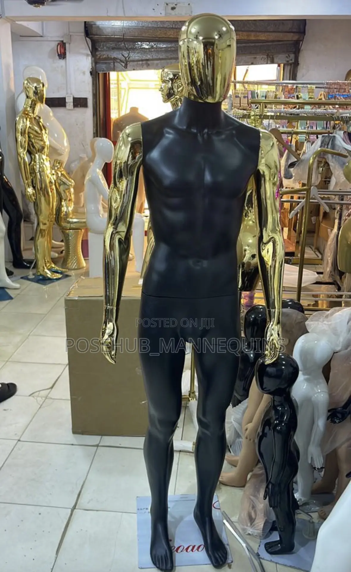 Black and Gold Small Chest Man