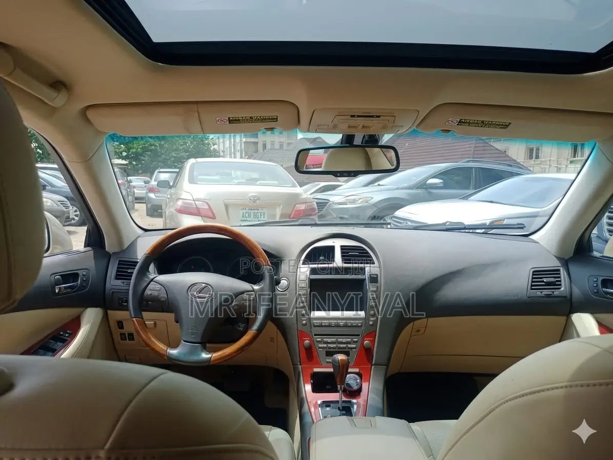 Lexus ES 350 2009 Gold