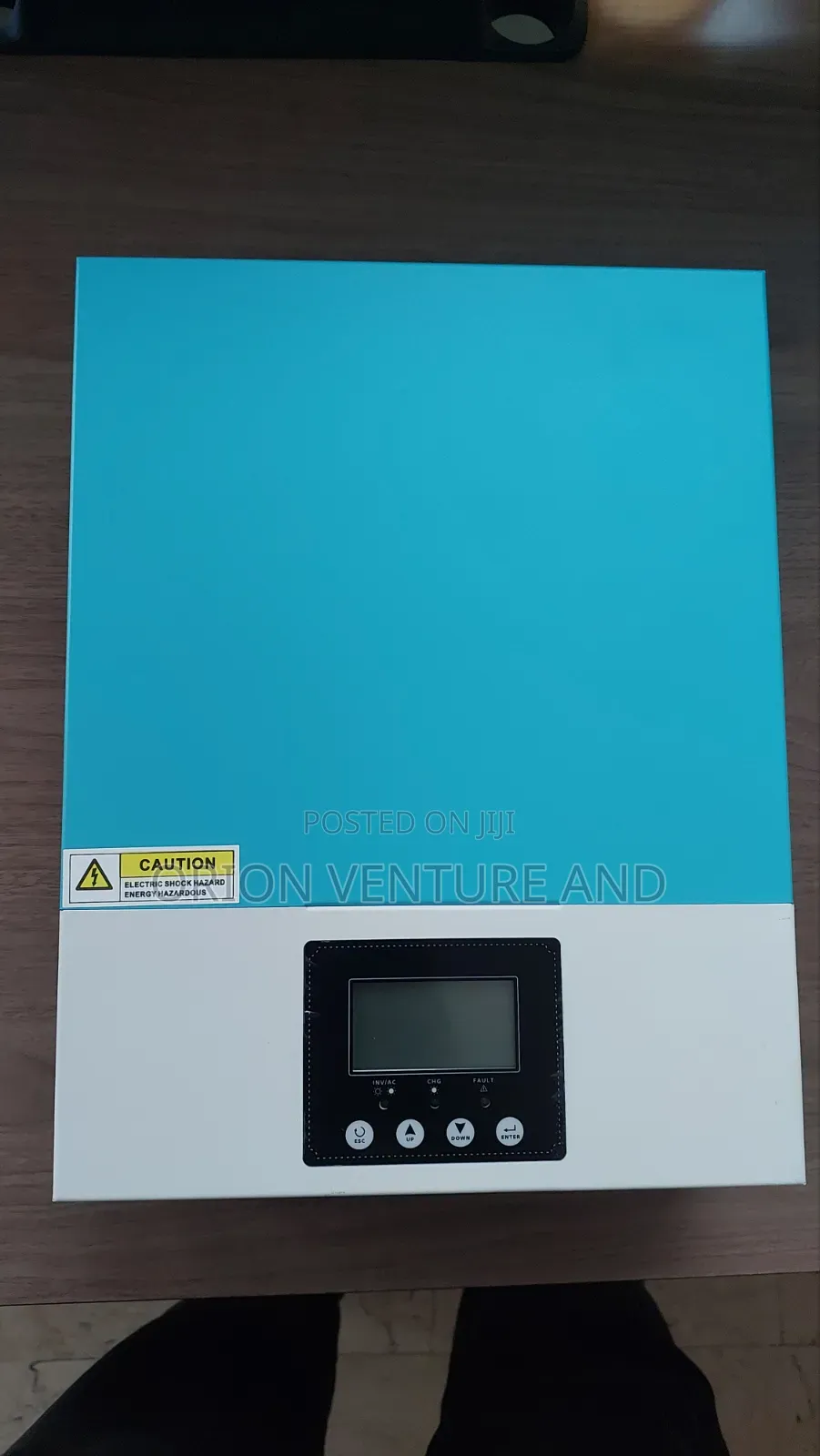 1.5kva 12v Hybrid Inverters With Built in MPPT Charge Controller 80amp