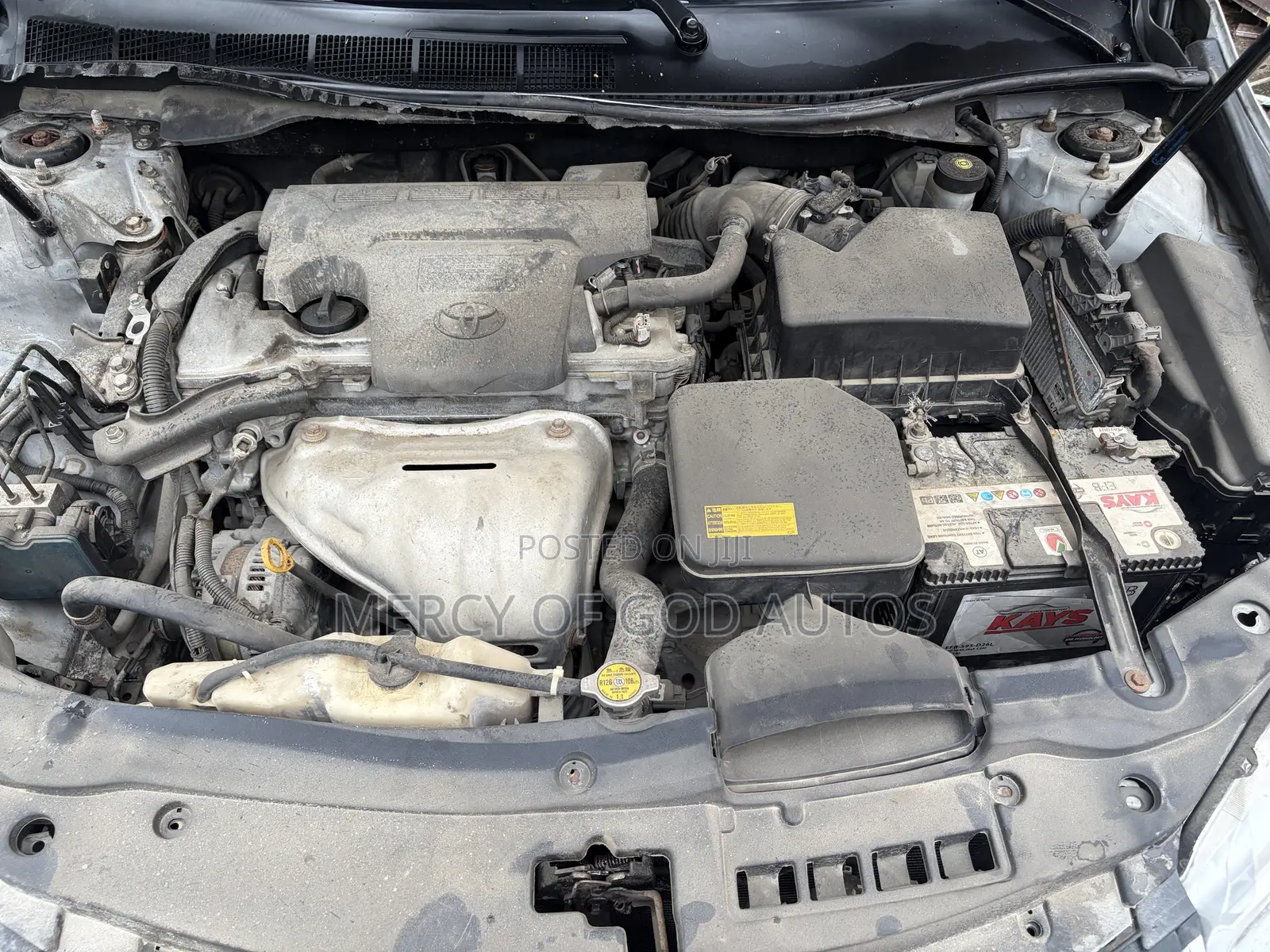 Toyota Camry LE 4dr Sedan (2.5L 4cyl 6A) 2016 Silver