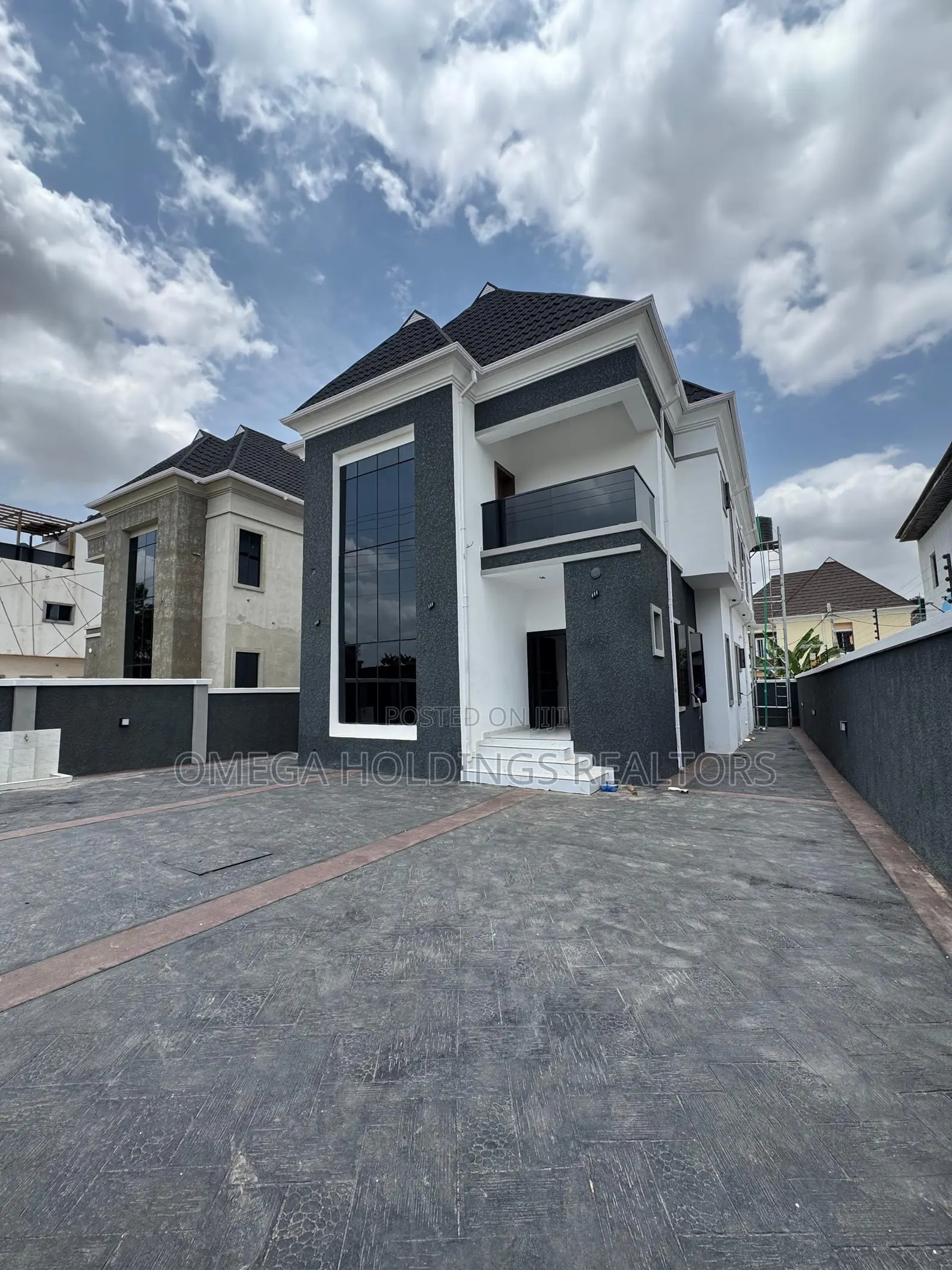 4bdrm Duplex in Carlton Gate, Akobo for sale