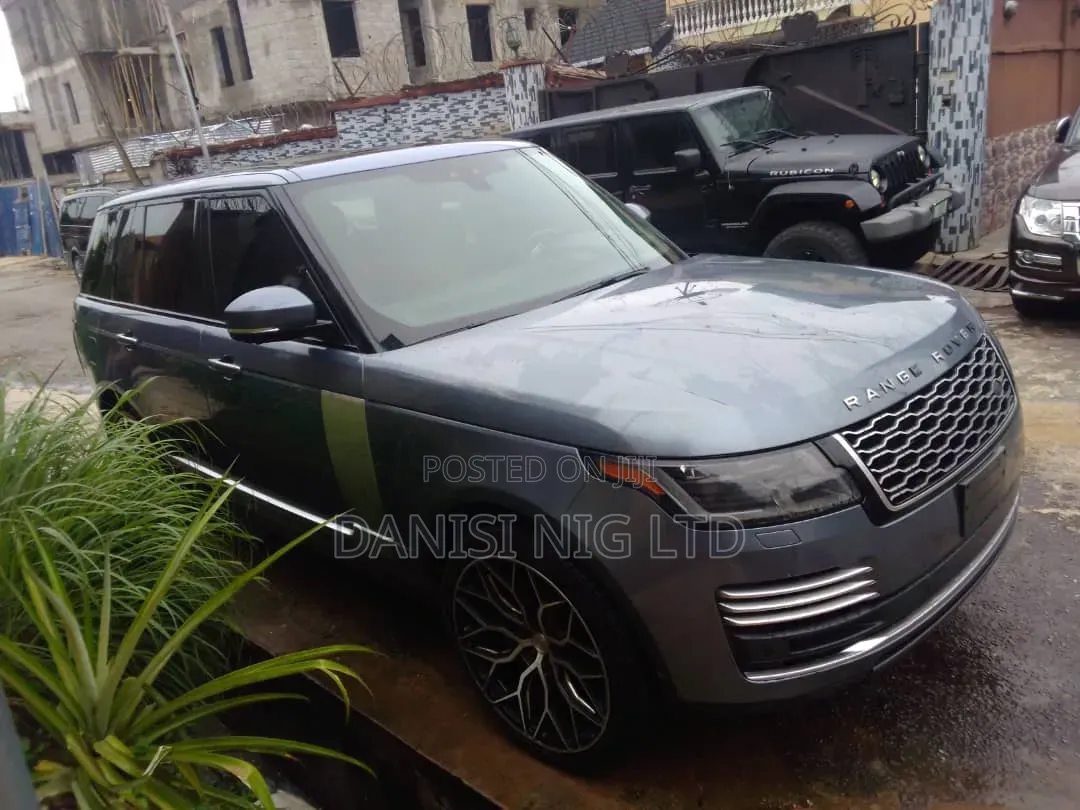 Land Rover Range Rover Vogue 2019 Blue