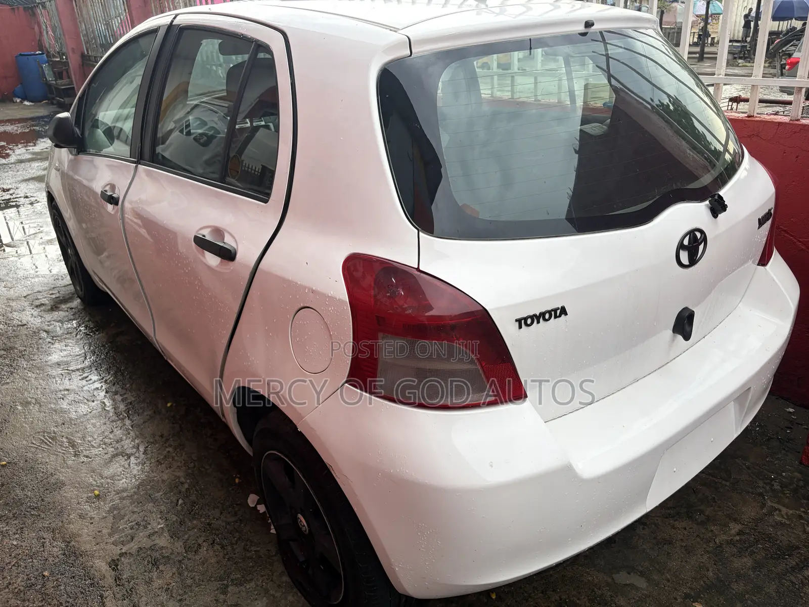 Toyota Yaris 1.3 VVT-i Automatic 2007 White