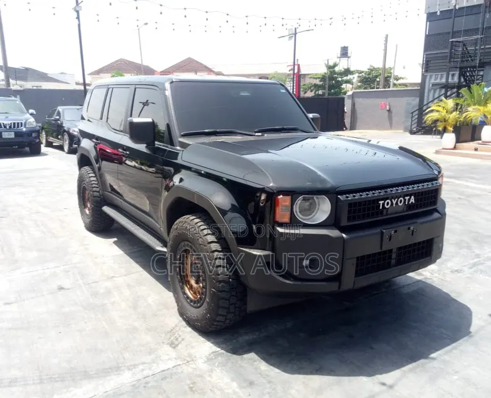 Toyota Land Cruiser Prado 2.7 2025 Black