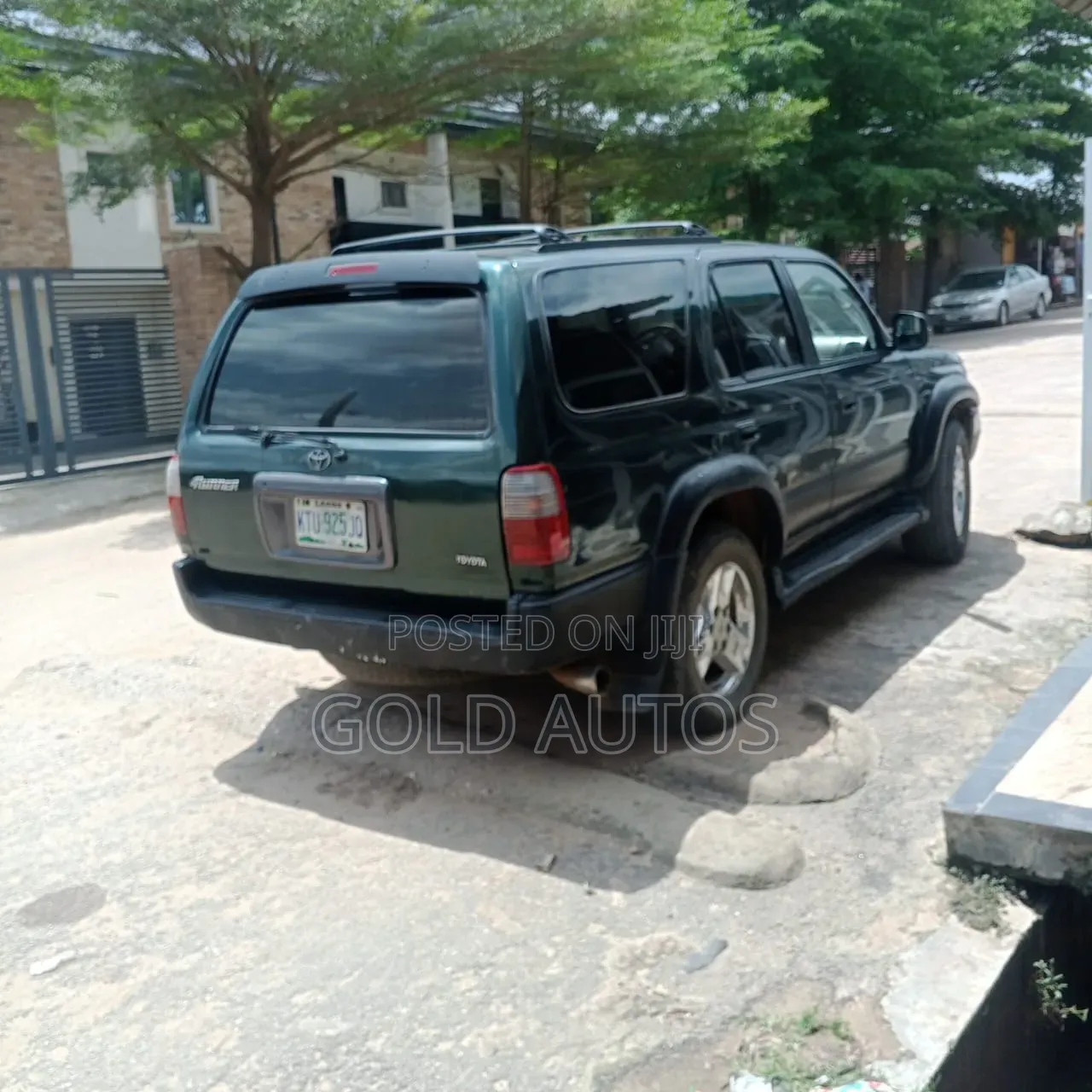 Toyota 4-Runner 2001 Green