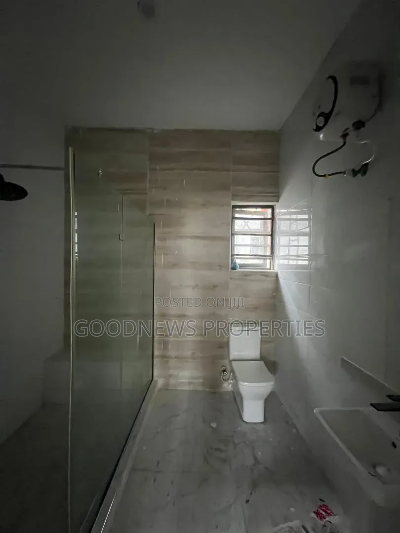 4bdrm Duplex in Chevron Lekki Lagos for rent