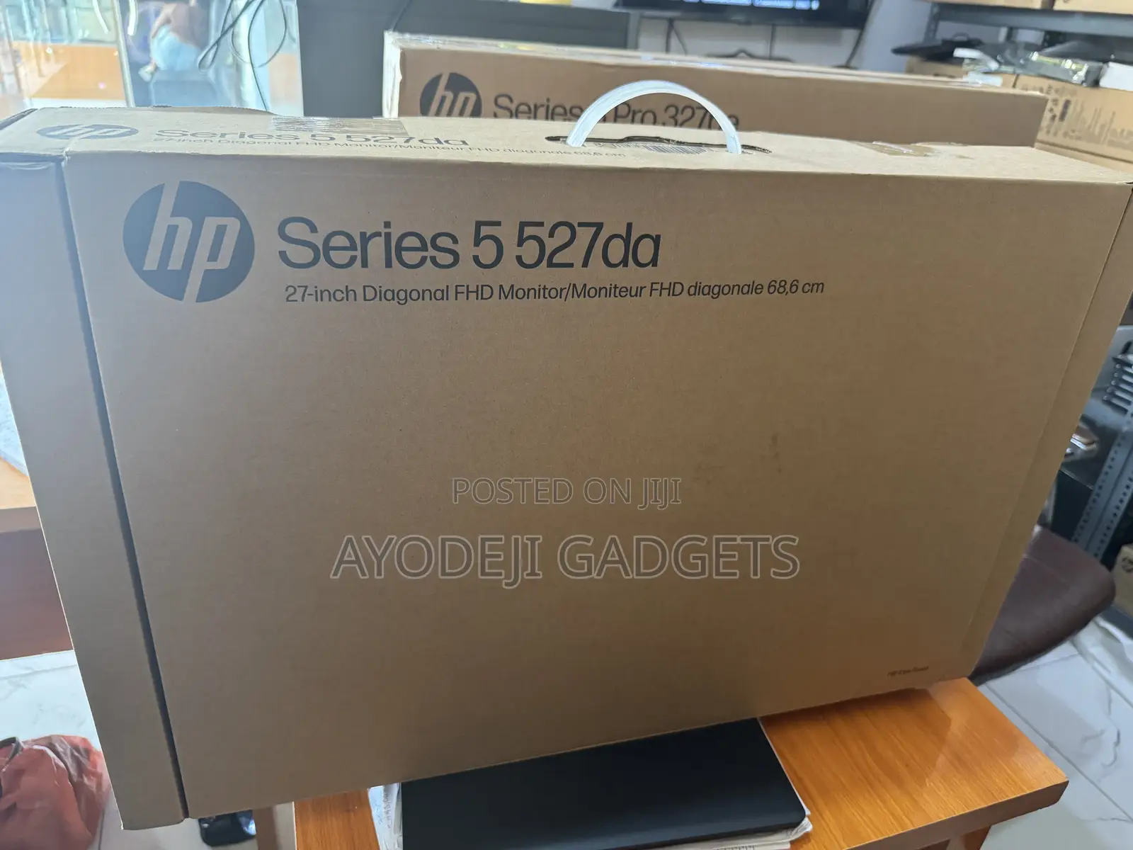 Hp Series 5 527da FHD Ips Monitor With Audio and Adjustable Height 100