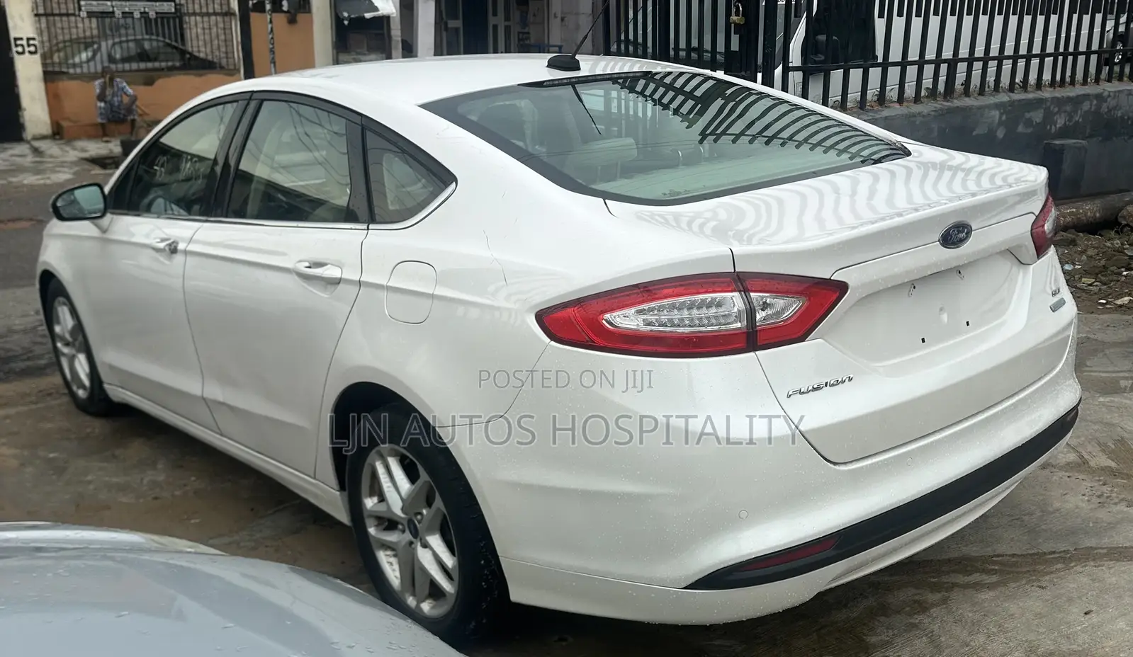 Ford Fusion SE 2013 White