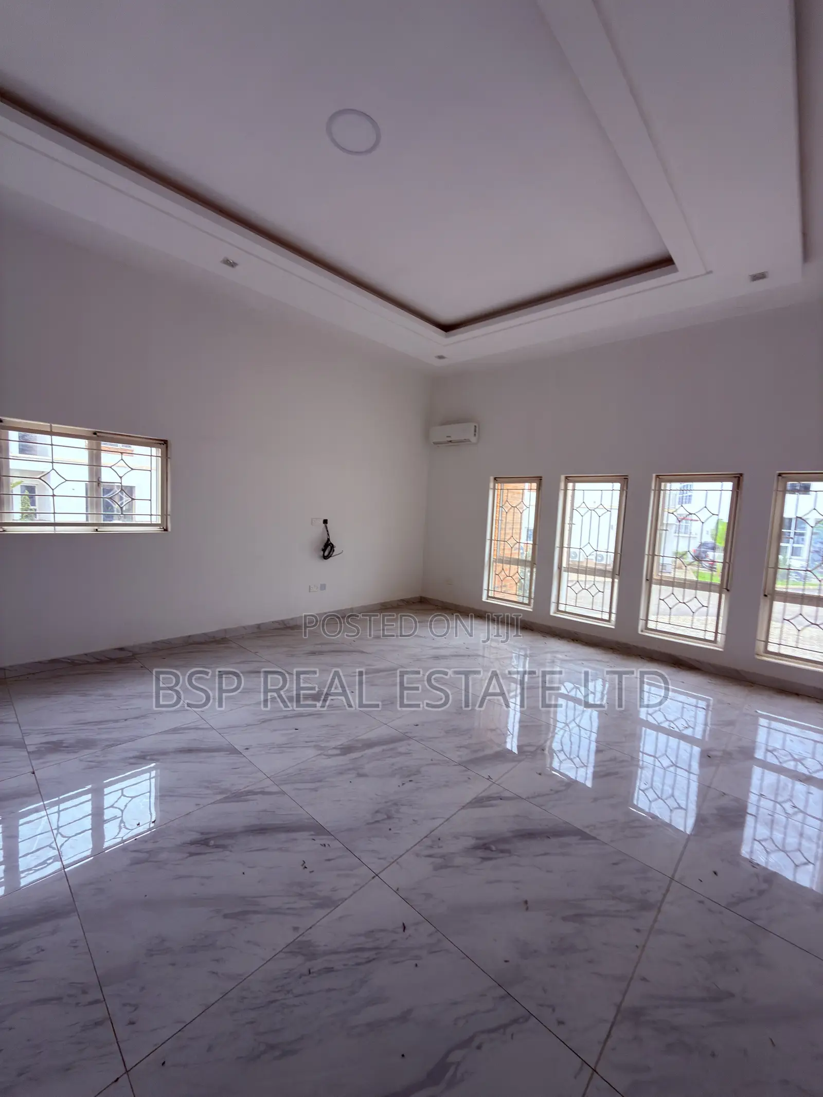 5bdrm Duplex in Maitama for rent