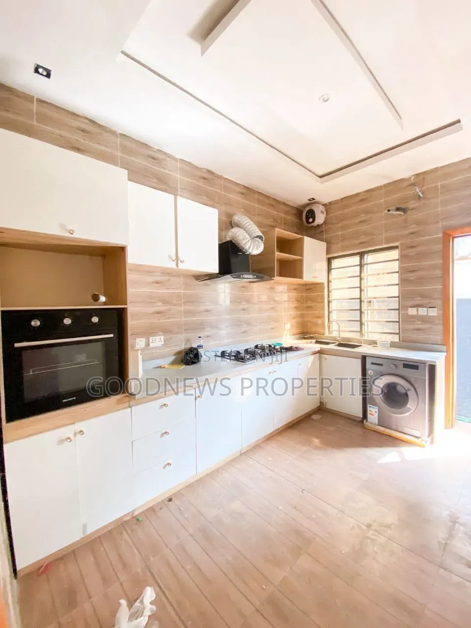 4bdrm Duplex in Lekki Conservation,, Ikota for rent