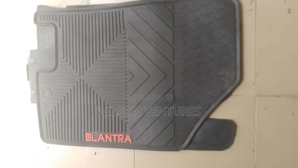 High Quality Hyundai Accent Follow Come Rubber Foot Mat
