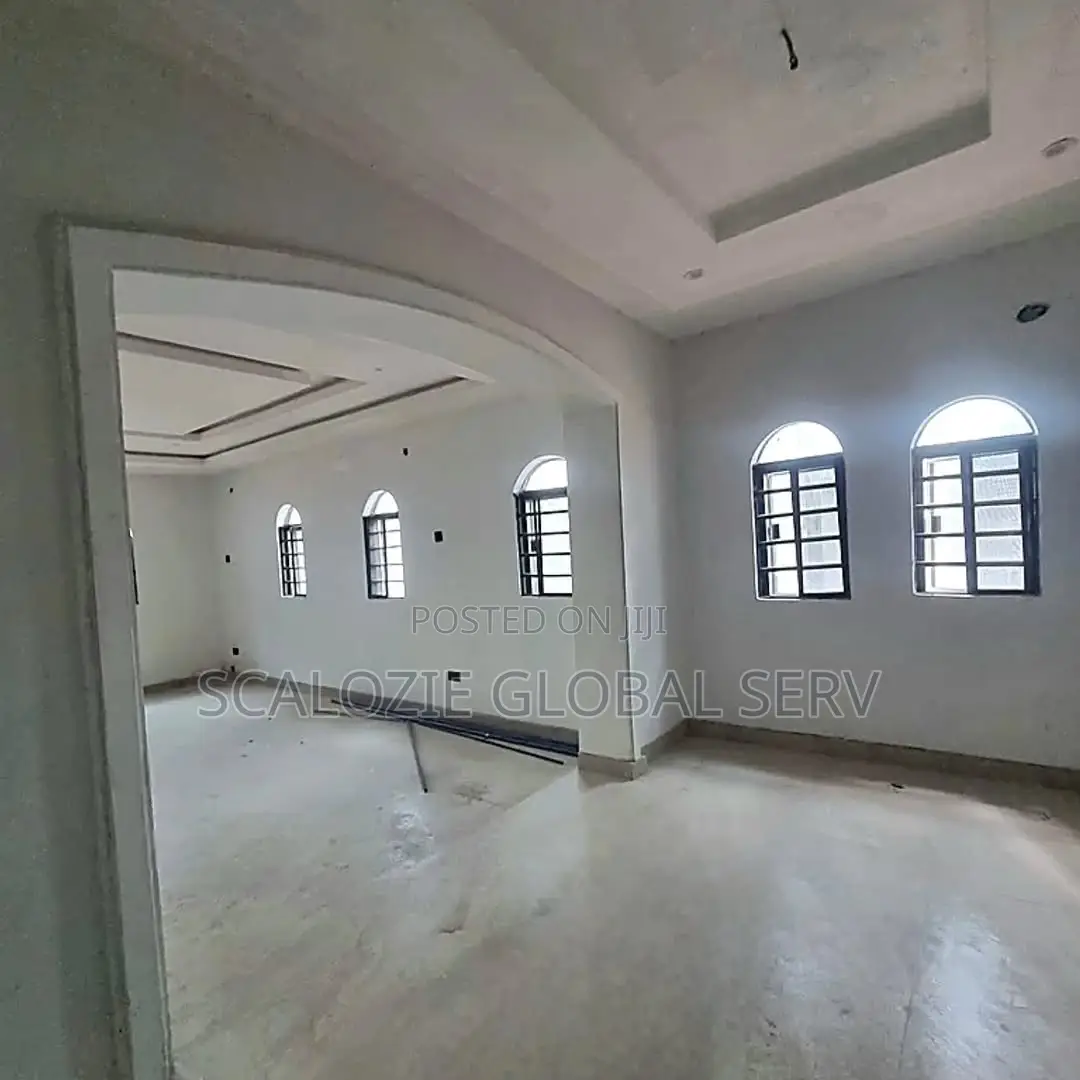 5bdrm Duplex in Shell Cooperative, Port-Harcourt for sale