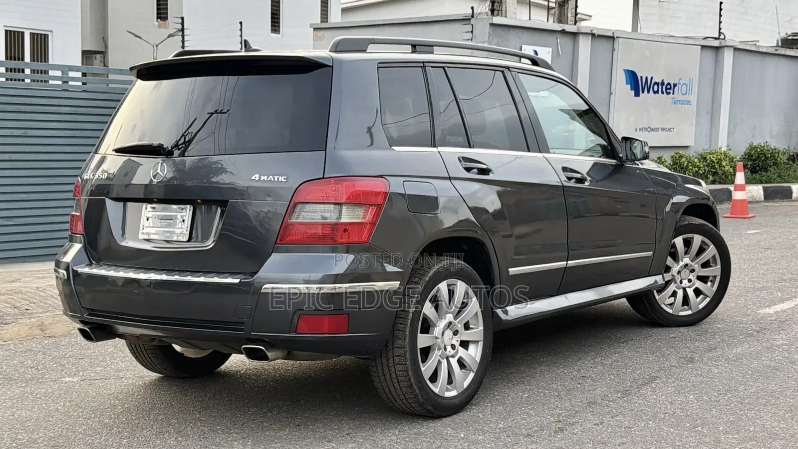 Mercedes-Benz GLK-Class 350 4MATIC 2010 Gray