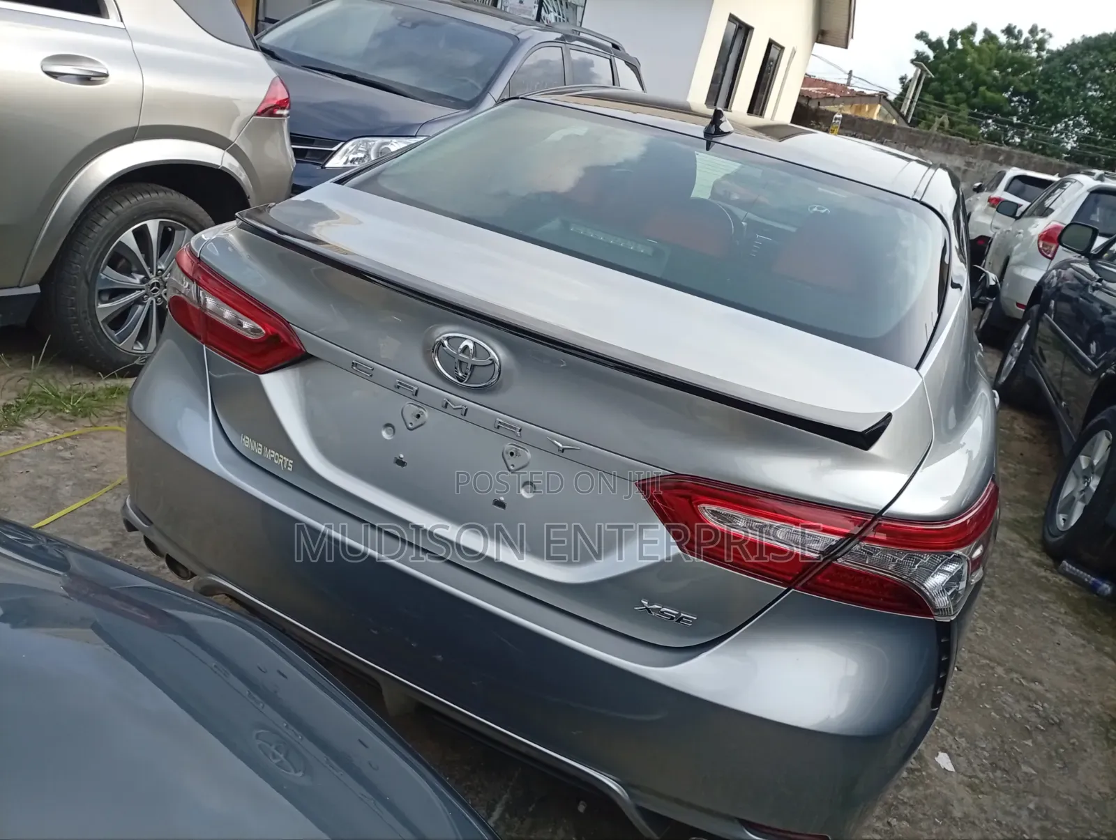Toyota Camry XSE (2.5L 4cyl 8A) 2019 Silver