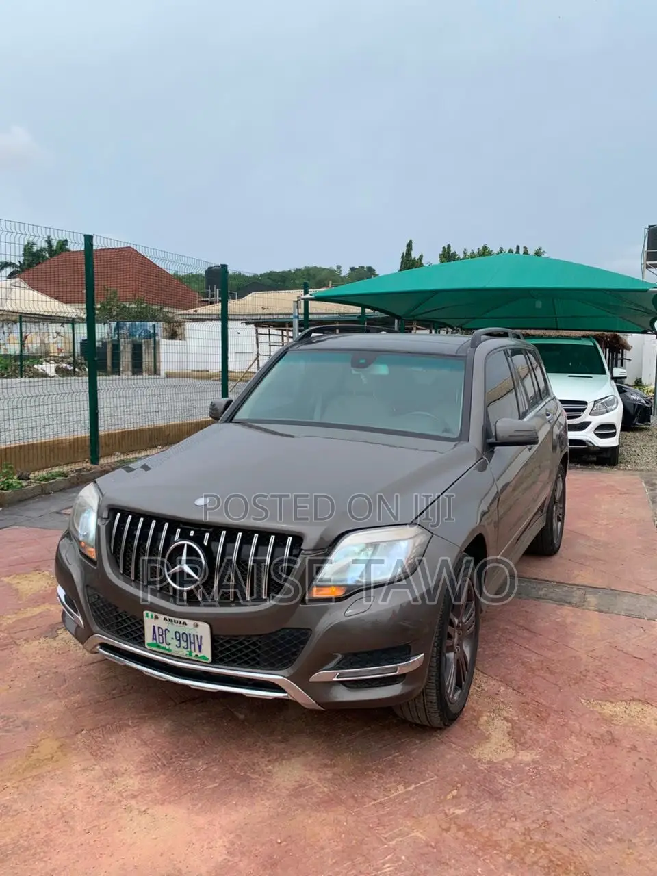 Mercedes-Benz GLK-Class 2015 Brown