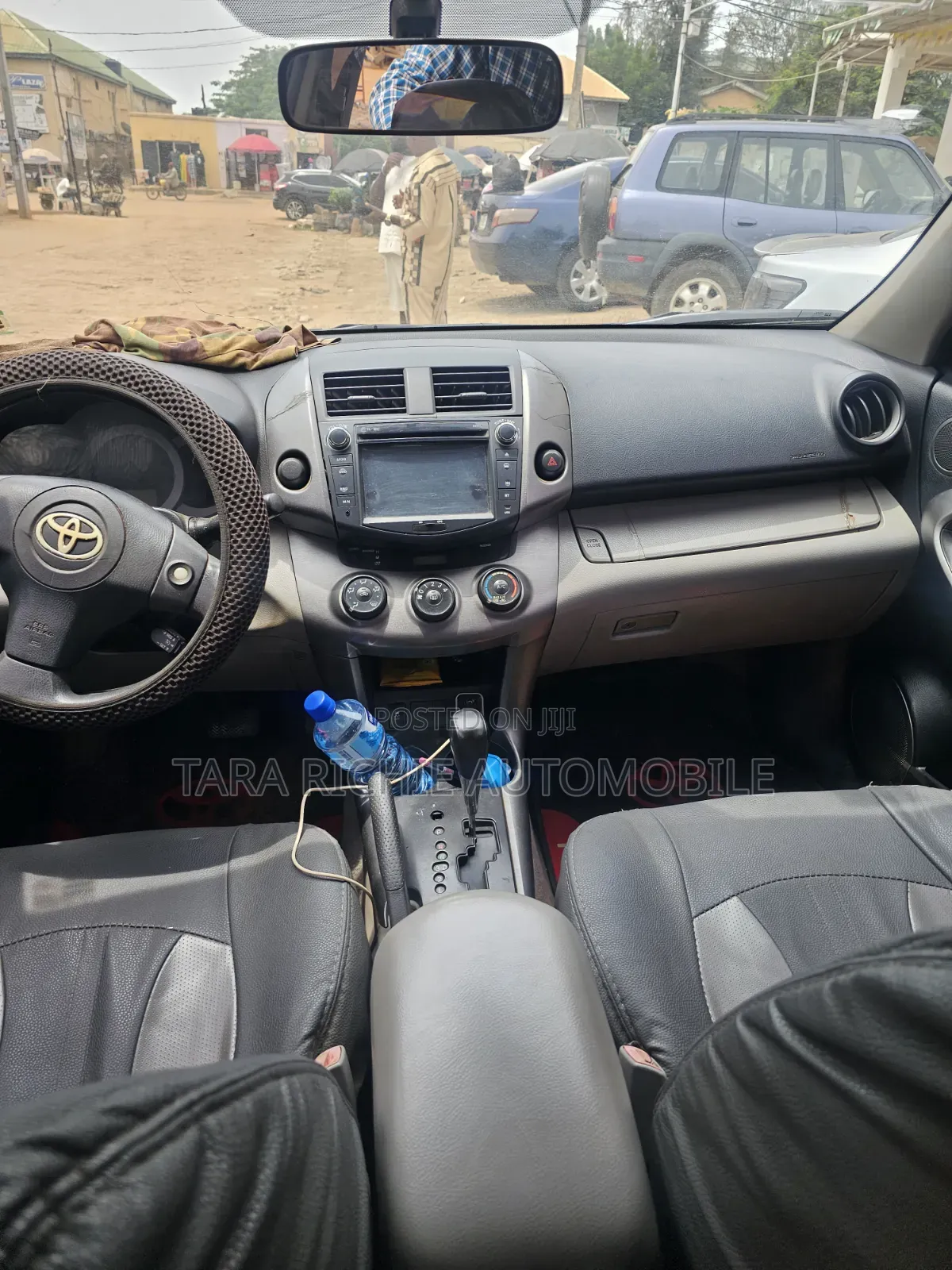 Toyota RAV4 2010 White