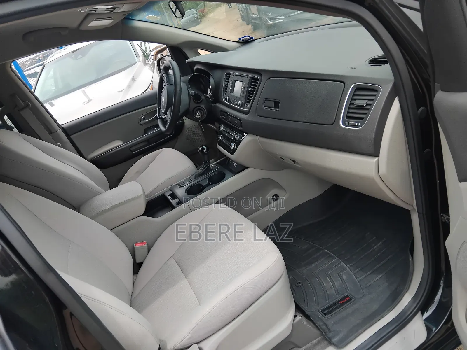 Kia Sedona 2015 Black
