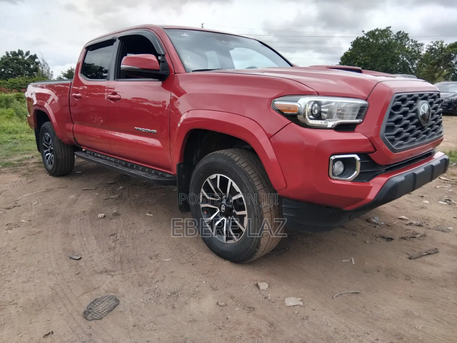 Toyota Tacoma 2022 Red
