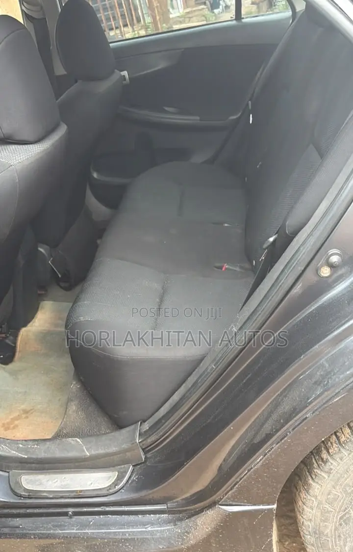 Toyota Corolla S 4dr Sedan (1.8L 4cyl 4A) 2010 Gray