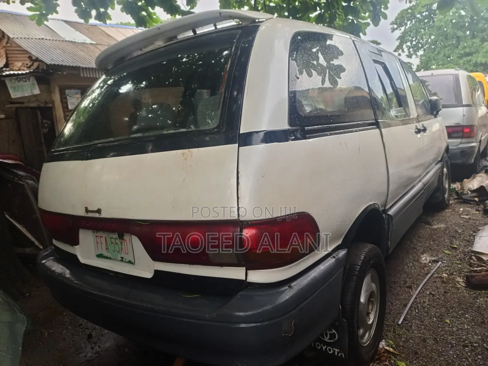 Toyota Previa 1997 White