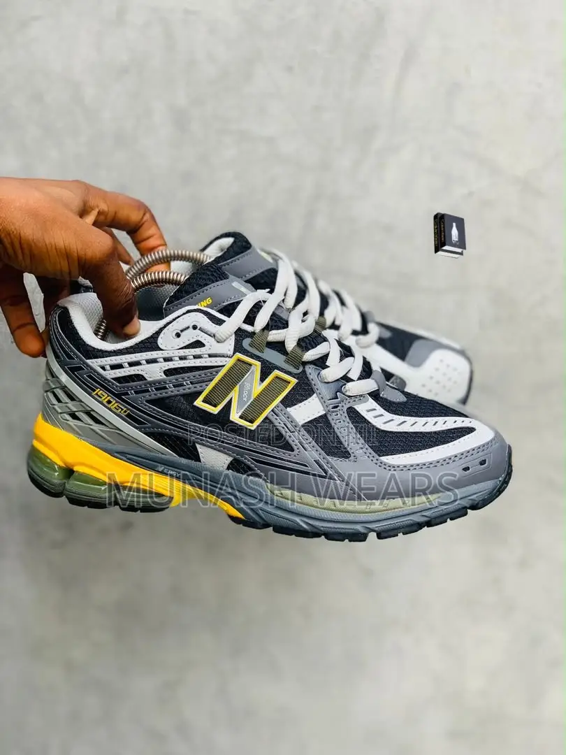 New Balance Design 40-46 Available