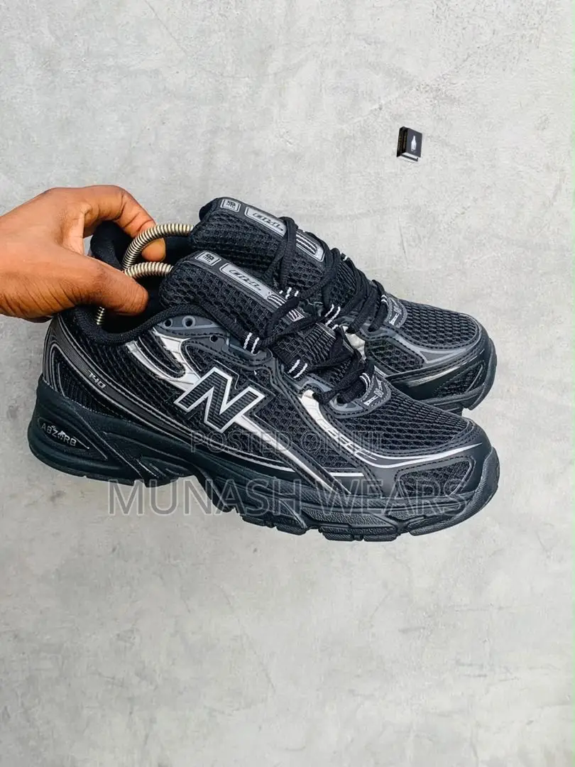 New Balance Design 40-46 Available