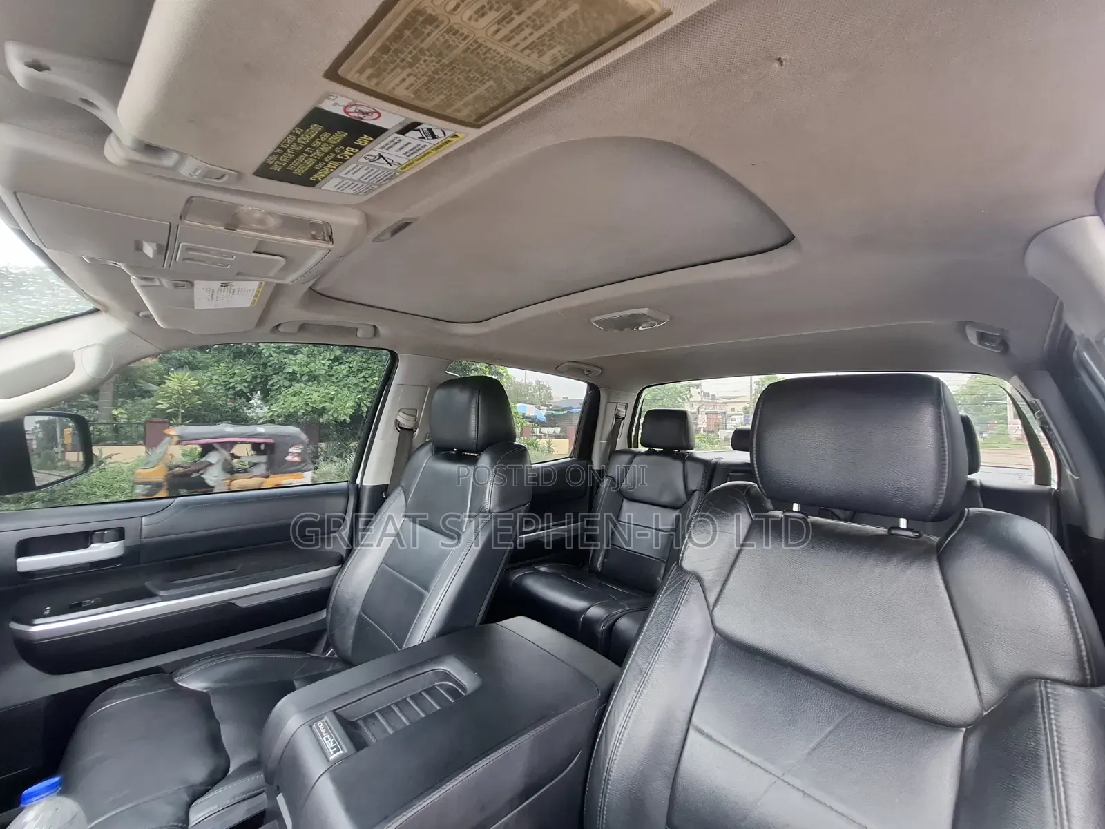 Toyota Tundra Limited 4dr Double Cab 4WD SB (5.7L 8cyl 6A) 2014 Silver