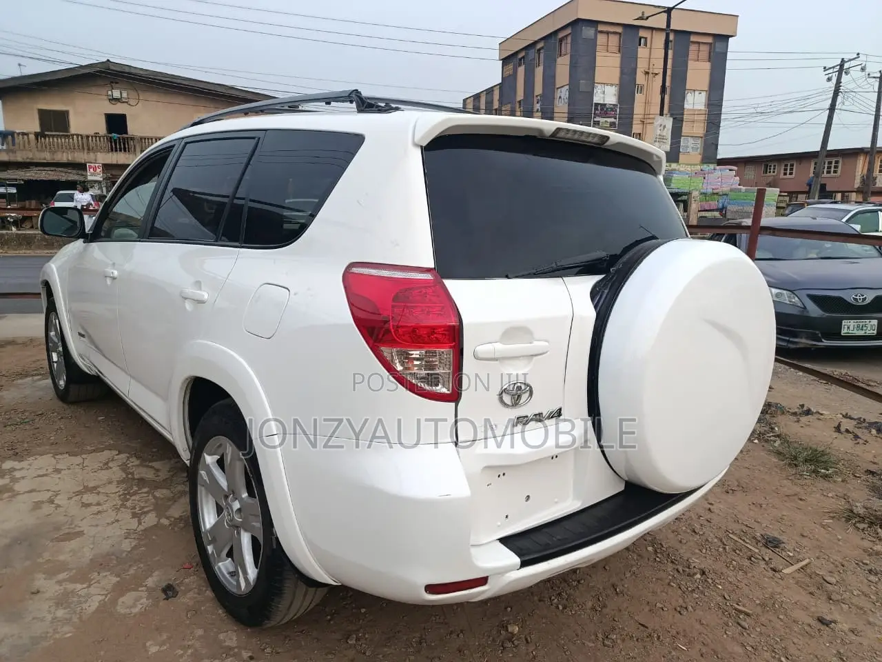 Toyota RAV4 2008 White