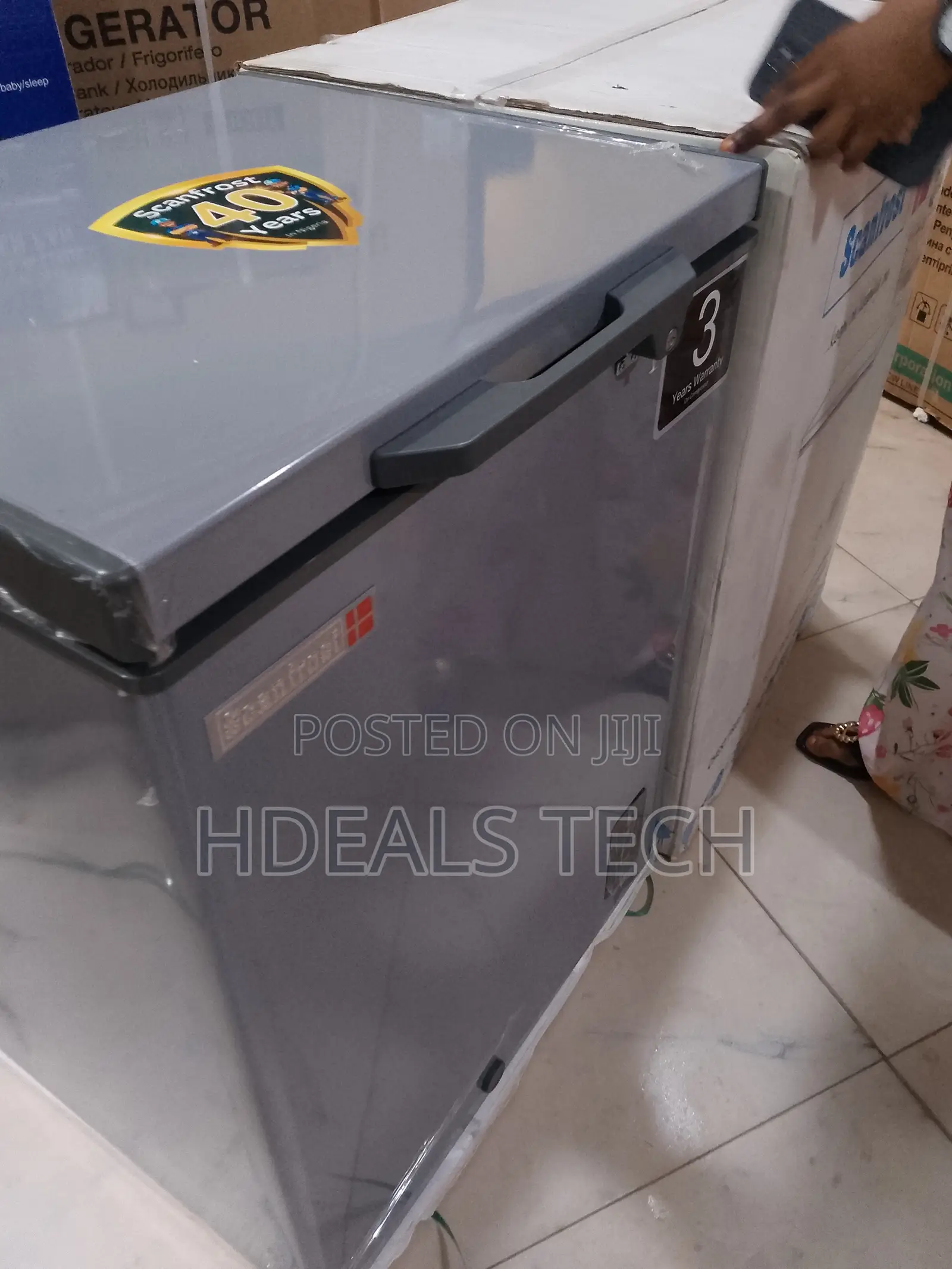 Scanfrost 150l Deep Chest Freezer for Families and Small Enterprises